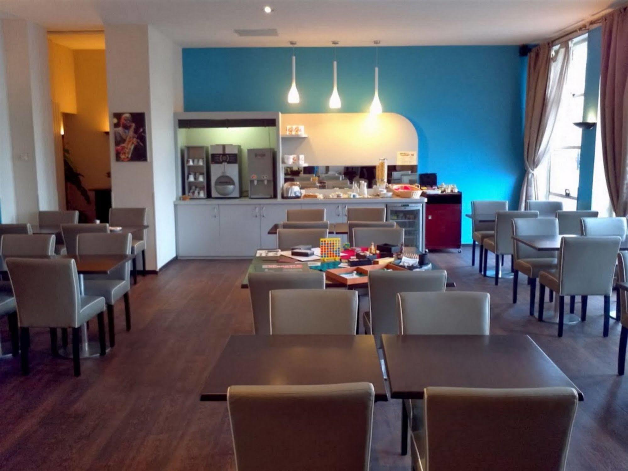 Hotel Le Chapon Fin Муасак Экстерьер фото